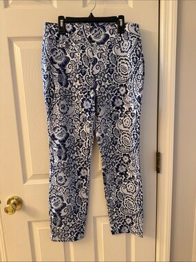 Premise Navy and White Floral Print Pants
Size. S/P. 

New without tags